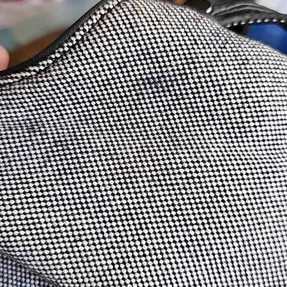 BURBERRY HOBO BAG - Picture 11 of 12